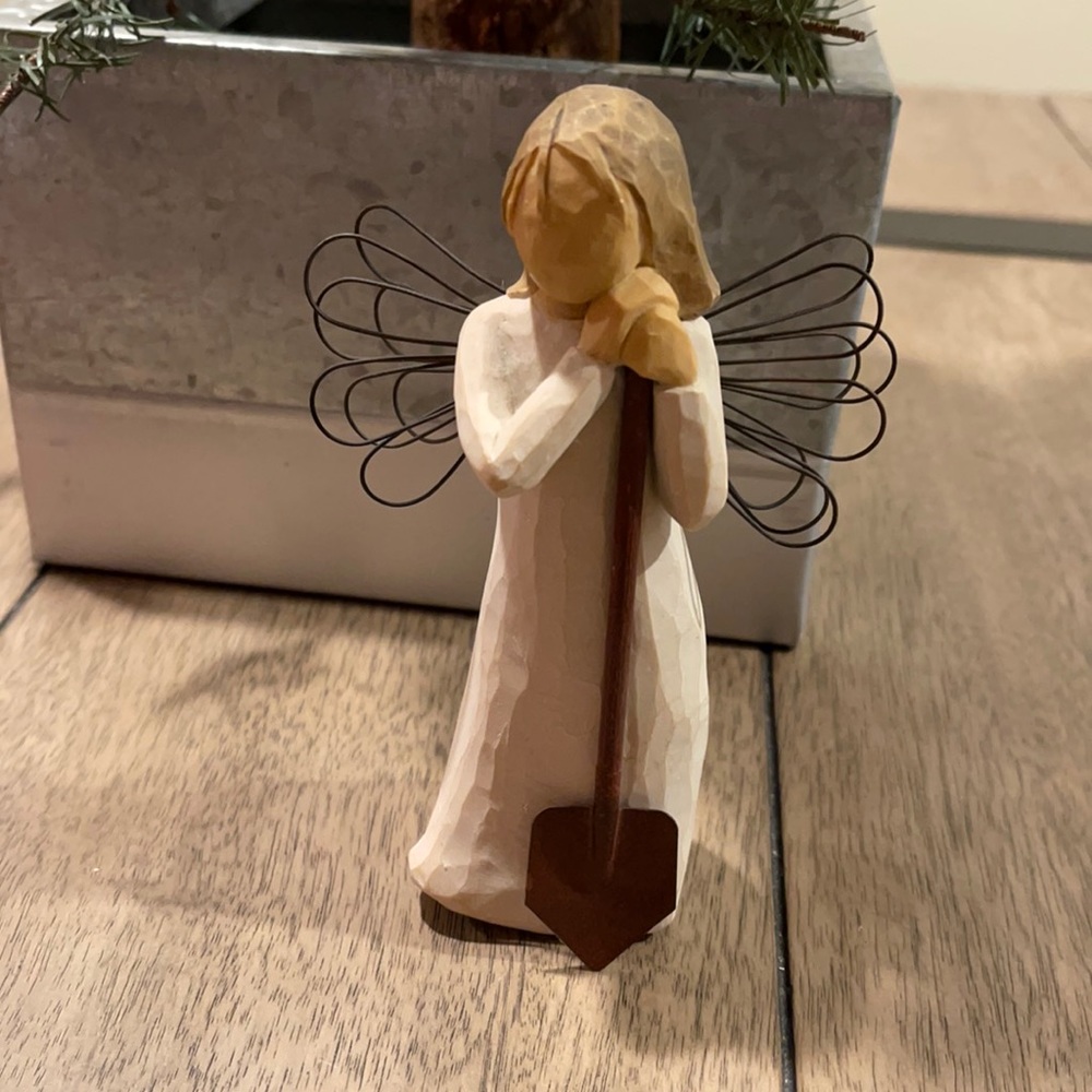 Willow Tree Angel of the Garden.